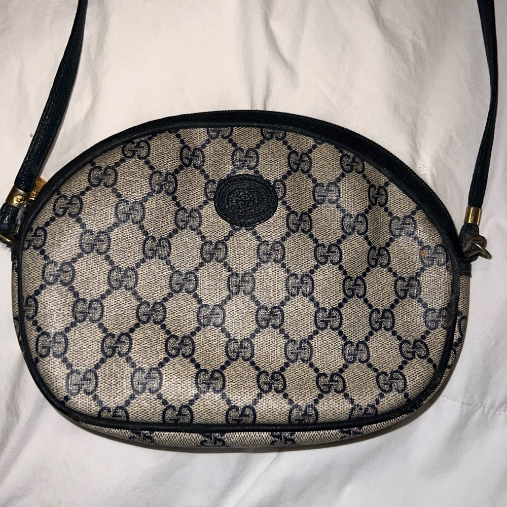 Vintage crossbody Gucci